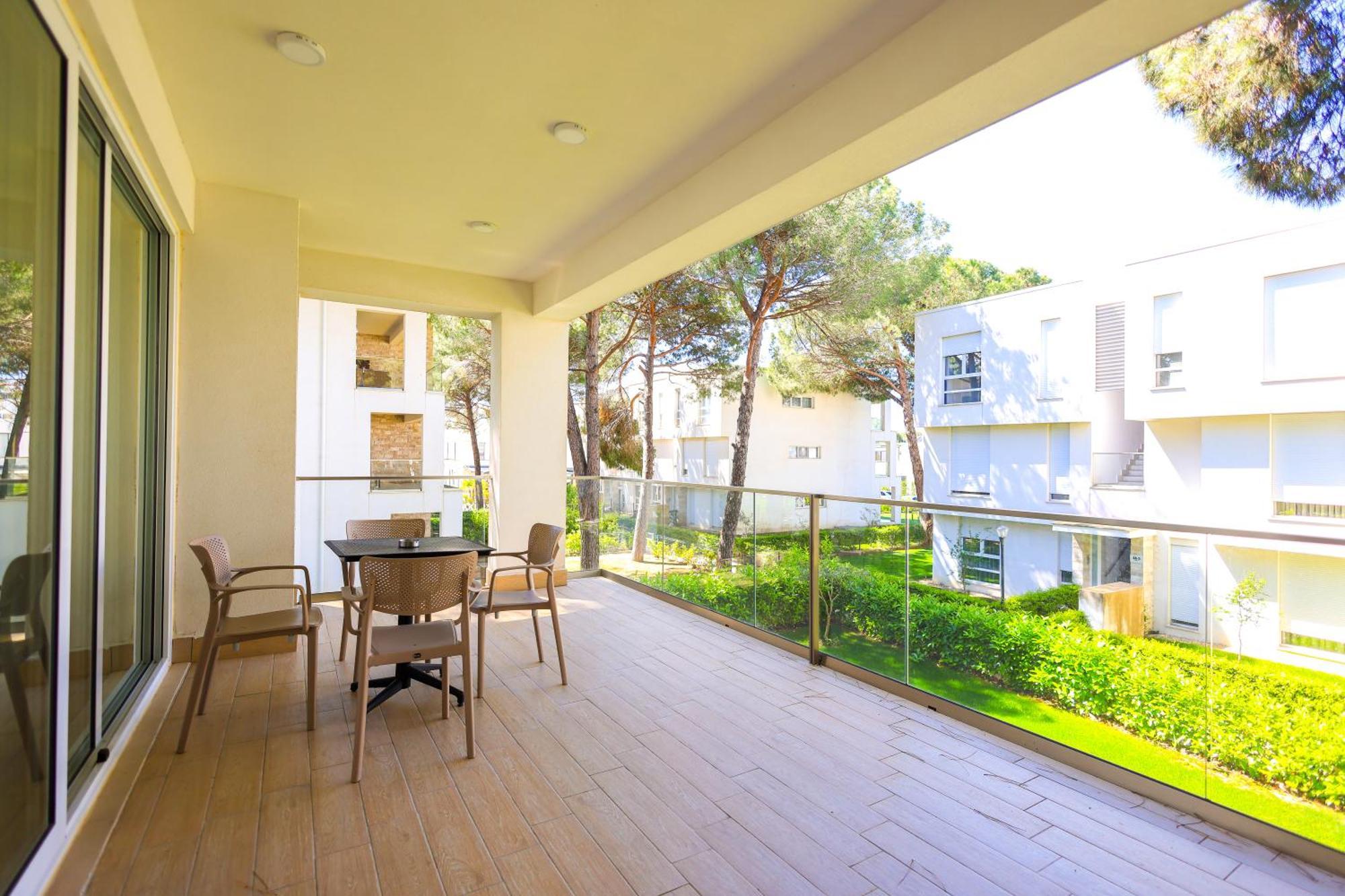 Sanpietro Vacation Apartments Durrës Exterior foto